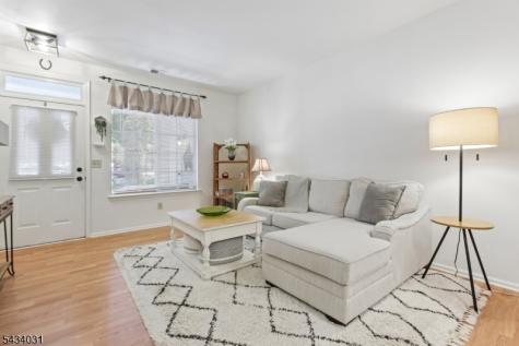 15 Wescott Road Bedminster NJ 07921