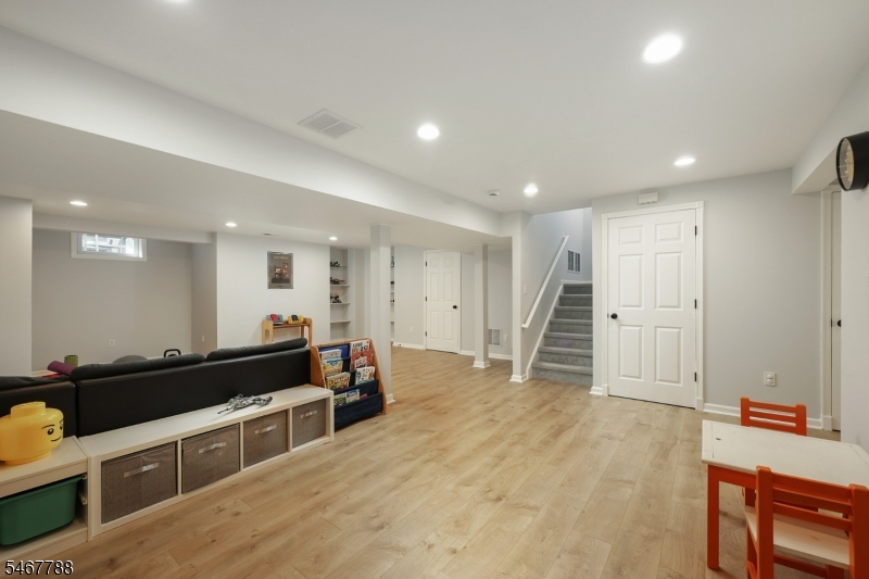 251 Patriot Hill Drive Bernards NJ 07920