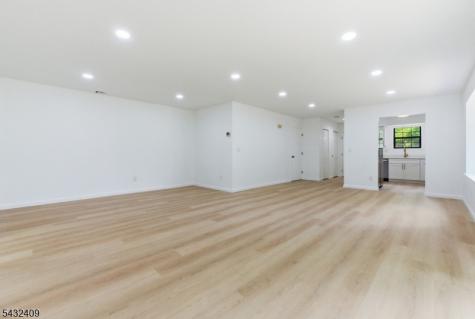 10 Daniel Court Lebanon NJ 08833