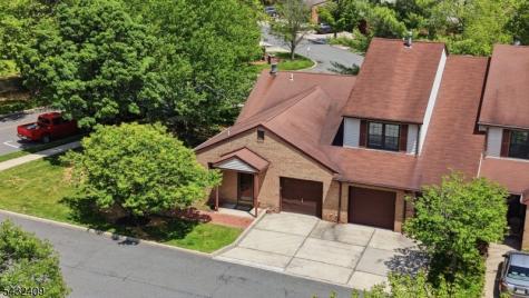 10 Daniel Court Lebanon NJ 08833