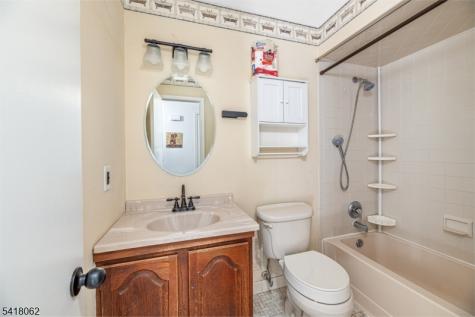3 Silver Star Court Vernon NJ 07462