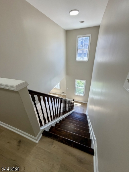 16 E Kinney Street Newark NJ 07102