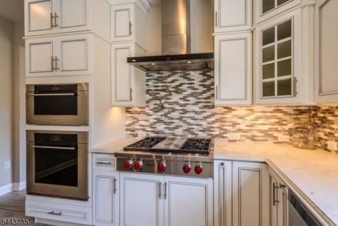 96 Van Cleef Drive Readington NJ 08889