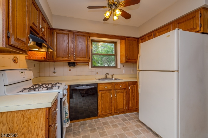 243 Spruce Court Raritan NJ 08822