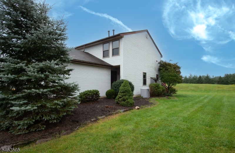 243 Spruce Court Raritan NJ 08822