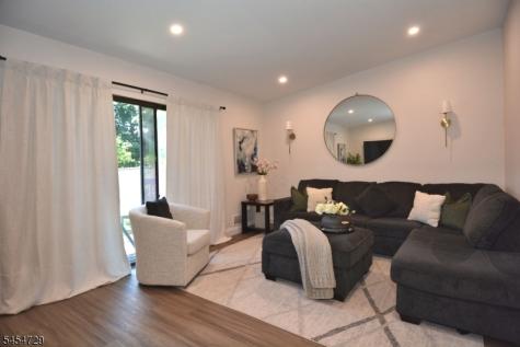 816 Spruce Hills Drive Glen Gardner NJ 08826