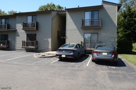 816 Spruce Hills Drive Glen Gardner NJ 08826