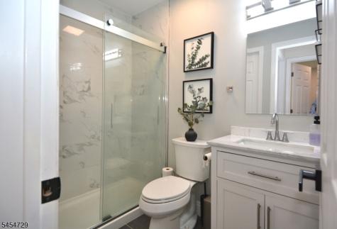 816 Spruce Hills Drive Glen Gardner NJ 08826