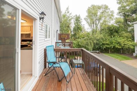 203 Hudson Court Independence NJ 07840