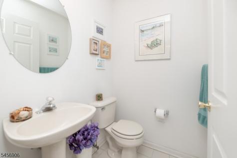 203 Hudson Court Independence NJ 07840