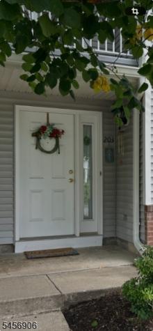 203 Hudson Court Independence NJ 07840