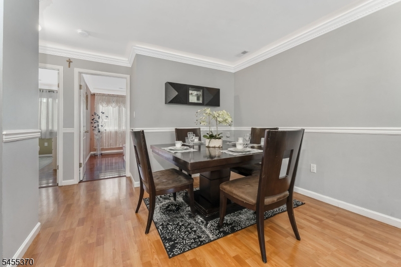 705 Clark Circle Raritan NJ 08822