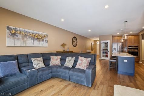 26 Wisteria Court Monroe NJ 08831