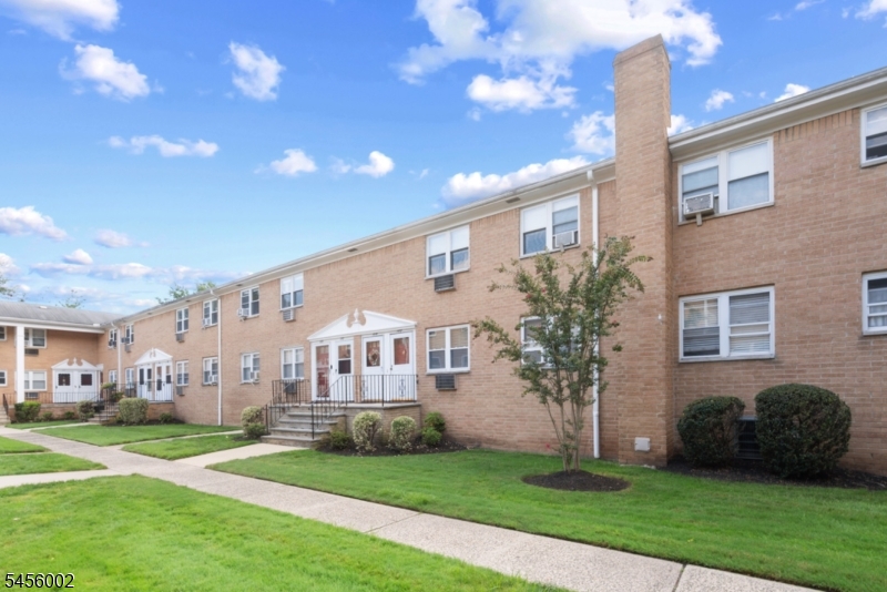 725 Joralemon Street Belleville NJ 07109