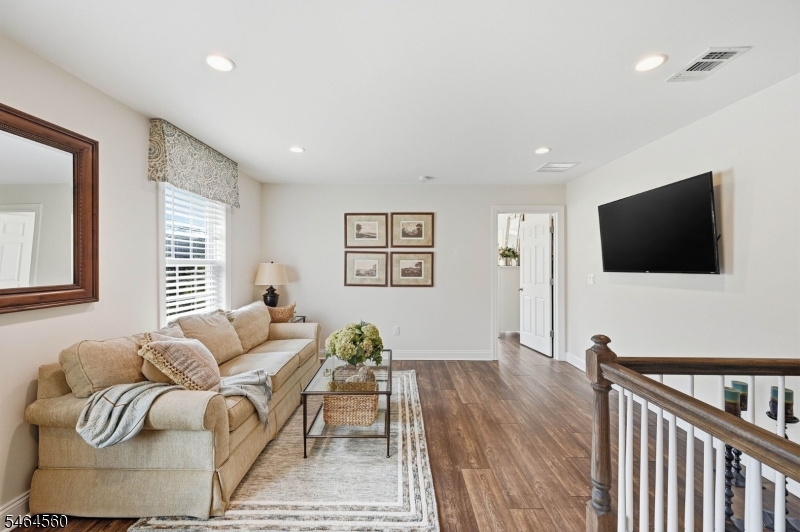 6 Lee Drive Morris NJ 07960