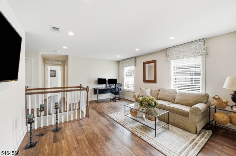 6 Lee Drive Morris NJ 07960
