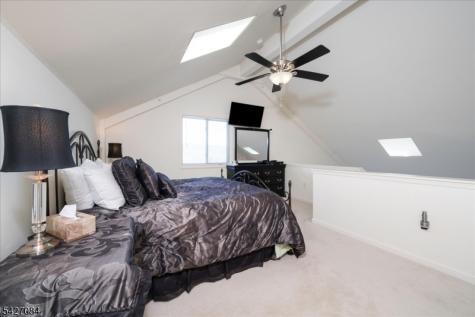 6 Falkenstein Dr Unit 8 Vernon NJ 07462