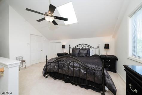 6 Falkenstein Dr Unit 8 Vernon NJ 07462