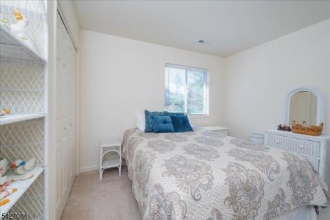 6 Falkenstein Dr Unit 8 Vernon NJ 07462