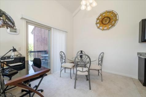6 Falkenstein Dr Unit 8 Vernon NJ 07462