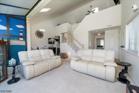 6 Falkenstein Dr Unit 8 Vernon NJ 07462