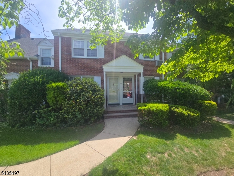 152 Boyden Avenue Maplewood NJ 07040