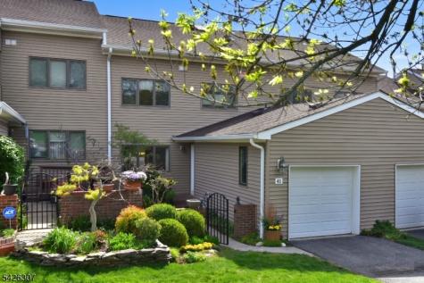 41 Litchult Lane Mahwah NJ 07430