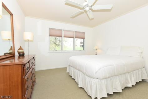 41 Litchult Lane Mahwah NJ 07430
