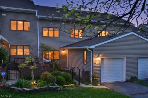 41 Litchult Lane Mahwah NJ 07430