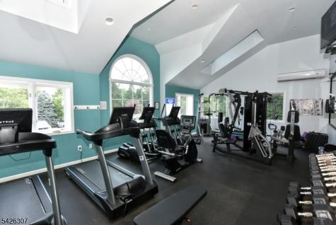 41 Litchult Lane Mahwah NJ 07430