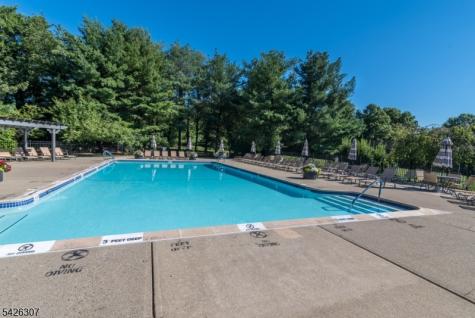41 Litchult Lane Mahwah NJ 07430