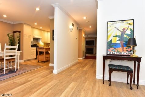 41 Litchult Lane Mahwah NJ 07430