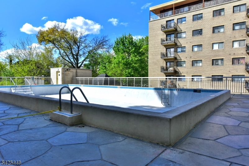 307 Prospect Avenue Hackensack NJ 07601