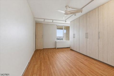 2 Horizon Road Fort Lee NJ 07024
