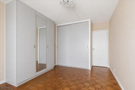 2 Horizon Road Fort Lee NJ 07024