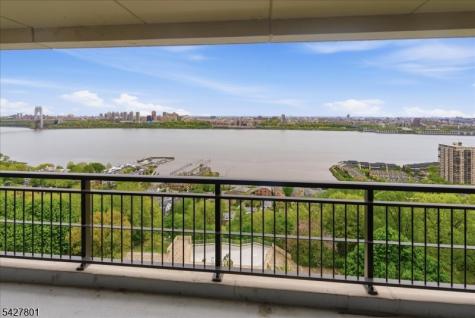 2 Horizon Road Fort Lee NJ 07024