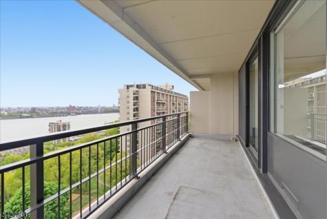2 Horizon Road Fort Lee NJ 07024