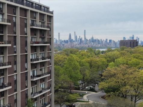 2 Horizon Road Fort Lee NJ 07024