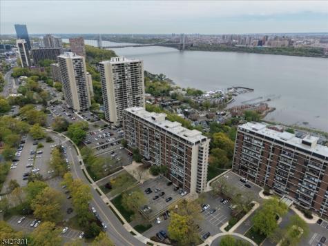 2 Horizon Road Fort Lee NJ 07024