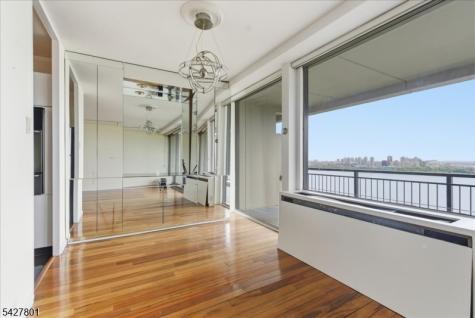 2 Horizon Road Fort Lee NJ 07024