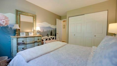 466 Brookside Lane Hillsborough NJ 08844