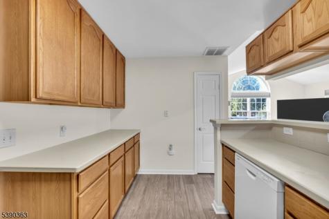 204 Merry Lane Hillsborough NJ 08844