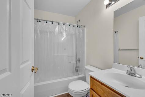 204 Merry Lane Hillsborough NJ 08844