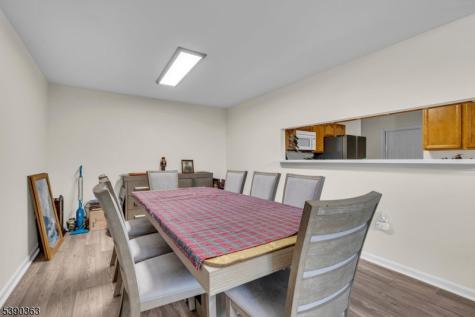 204 Merry Lane Hillsborough NJ 08844
