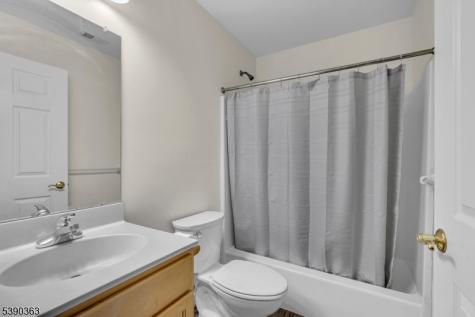 204 Merry Lane Hillsborough NJ 08844