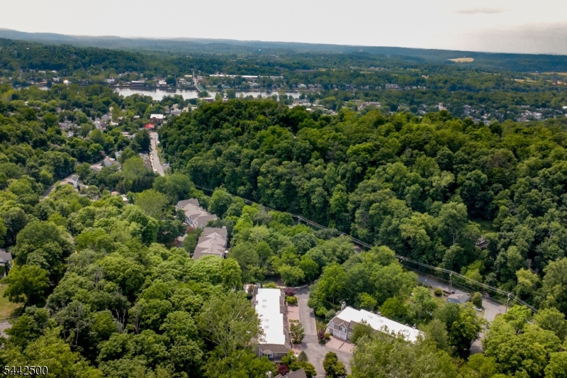 13 Rock Creek Woods Lambertville NJ 08530