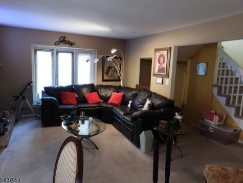 41 Riverbend Drive North Brunswick NJ 08902