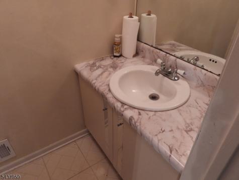41 Riverbend Drive North Brunswick NJ 08902