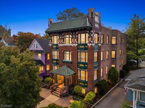 30 The Crescent Montclair NJ 07042