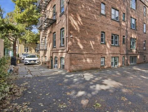 30 The Crescent Montclair NJ 07042